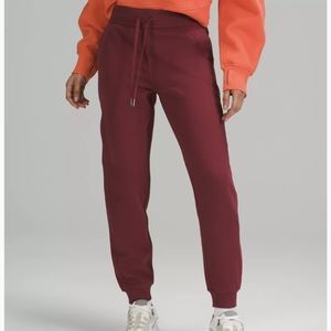 NWT Lululemon Scuba HR Jogger (12)